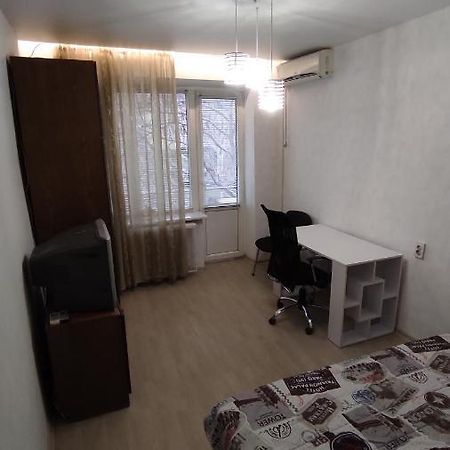 Two room apartment Odesa Exterior foto